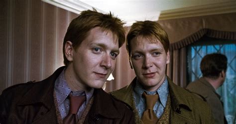 Harry Potter: 10 Things Only Book Fans Know About Fred And George Weasley