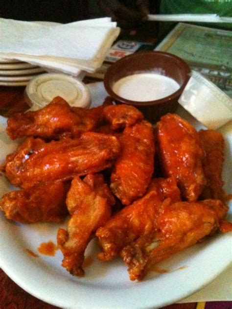 These 11 Restaurants Have The Best Wings In Alabama