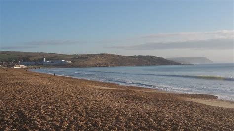 Bowleaze Cove - Photo "Bowleaze Cove near Weymouth" :: British Beaches