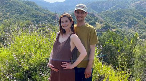 'Harry Potter' Actress Bonnie Wright, Husband Ready To Welcome First ...