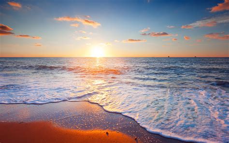 Beautiful sunset scenery, sea, sky, clouds, beach, waves Wallpaper ...