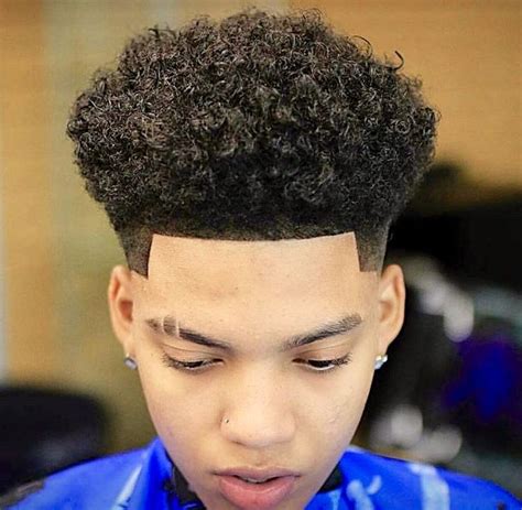 #Menshairstyles | Taper fade curly hair, Curly hair men, Hair styles