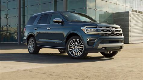 BangShift.com 2022 Ford Expedition Heats Up The Heavyweight SUV Class