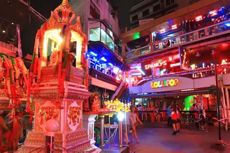 Nana Plaza in Bangkok - Bangkok Nightlife Hotspot in Sukhumvit – Go Guides