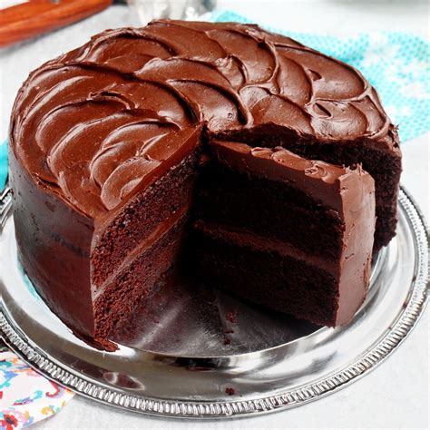 The BEST Moist Chocolate Cake recipe | Recipe Cart