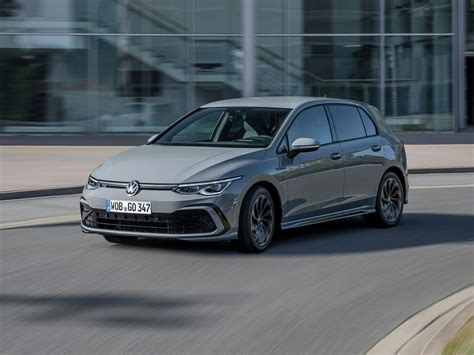 New VW Golf mild-hybrid and plug-in hybrid models revealed | carwow