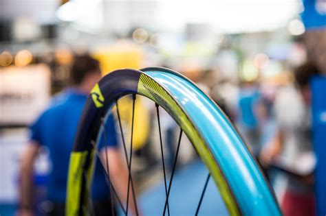 Reynolds Enduro Wheel - 2016 Mountain Bike Components at Eurobike ...