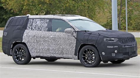 2022 Jeep Commander First Look, Spy Shots Available - 2023 / 2024 New SUV