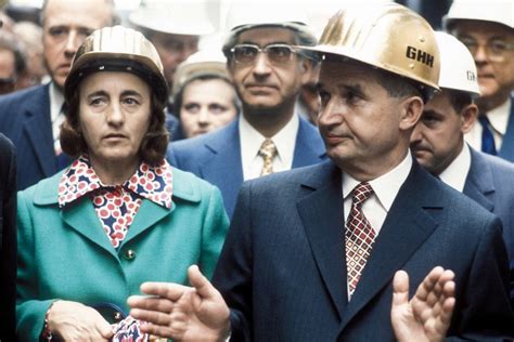 Wife of a Romanian Dictator - 5 Shocking Facts About Elena Ceaucescu