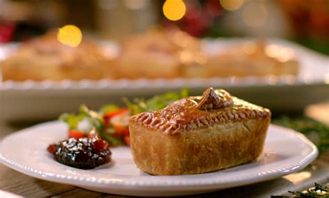 Mary Berry savoury mince pies with sultanas and spices recipe on Mary ...