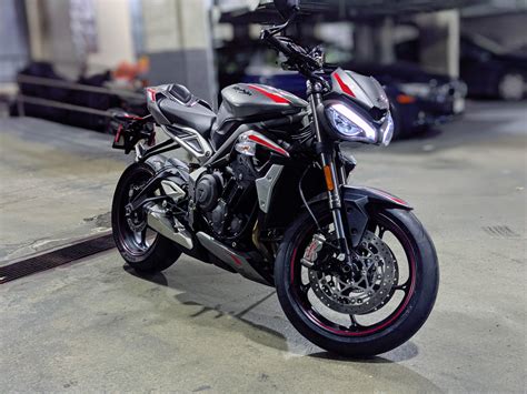 2020 Triumph Street Triple RS : r/MotorcyclePorn