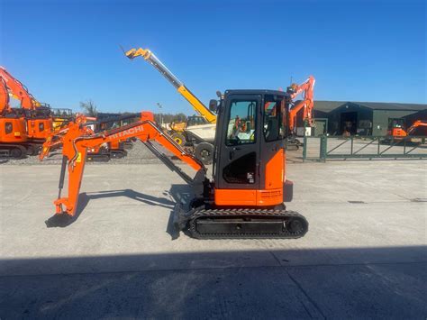 2019 Hitachi ZX26u-6 For Sale - MG Plant & Machinery Sales LTD