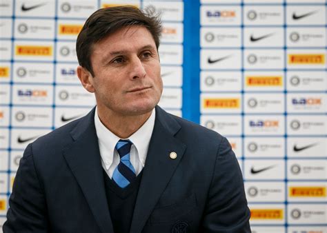 Inter Milan Vice-President Javier Zanetti celebrates 5-1 win vs AC Milan