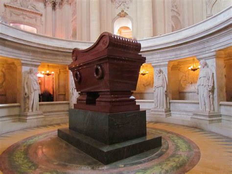 Napoleon's Tomb. | Paris landmarks, Napoleon, Paris