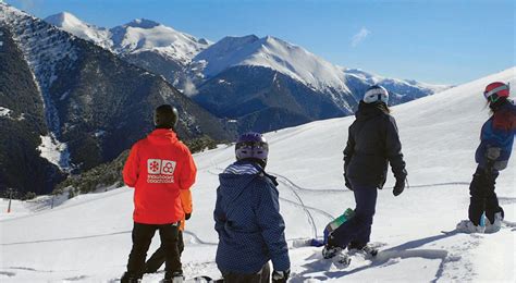 Comprehensive Guide to Becoming an Instructor - Andorra Ski Holidays Blog