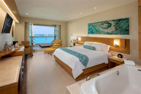 Rooms - Beach Palace - Cancun | Transat