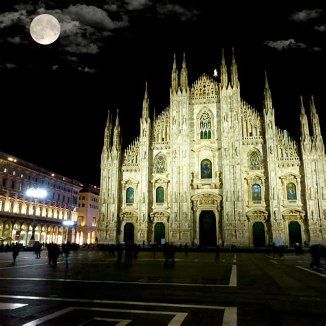 Milano, il Duomo di notte | Duomo di milano, Milano, Foto