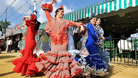 Shows gratuitos de baile en Antigua Guatemala | Abril 2018 | Guatemala.com