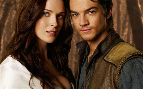 Legend of the Seeker Wallpaper - Richard&Kahlan&Cara Wallpaper ...