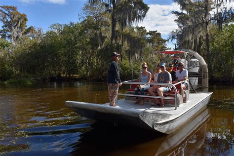 This December Take an Exciting Airboat Swamp Tour in New Orleans