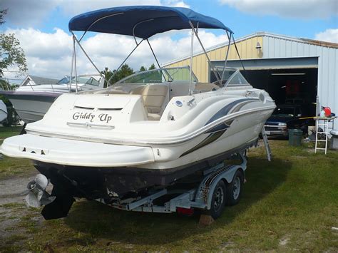 SEA RAY 240 SUNDECK 2001 for sale for $19,995 - Boats-from-USA.com