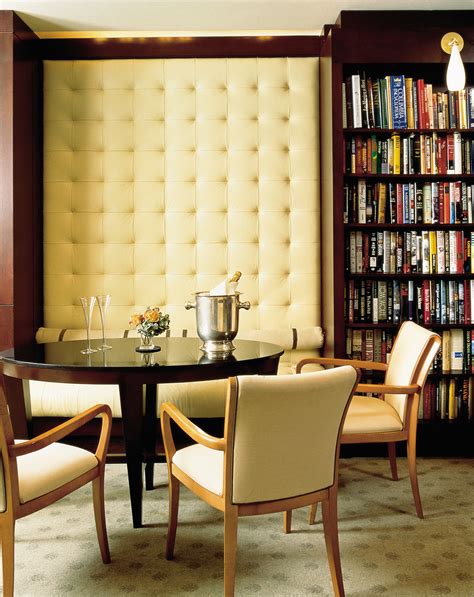 Library Hotel New York - Living Among The Books