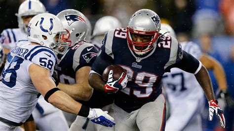 Colts vs. Patriots final score: LeGarrette Blount stomps past ...