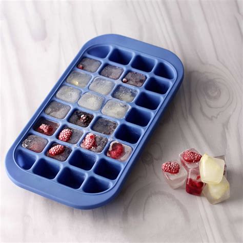 Jumbo Ice Tray | Ice Cube Tray Commercial Ice Tray - Buy at Drinkstuff