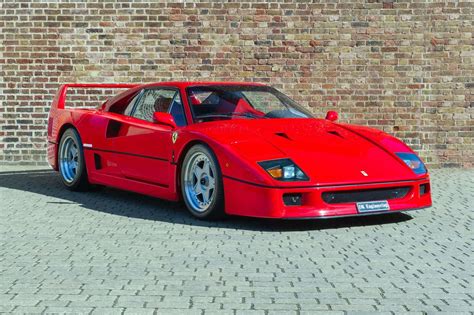 Is the F40 Ferrari at its red-blooded best?