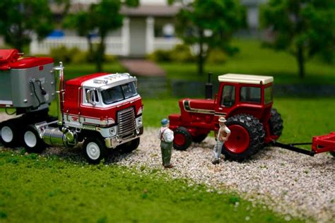 1/64 Model Farm Display | Farm toys, Farm toy display, Farm trucks