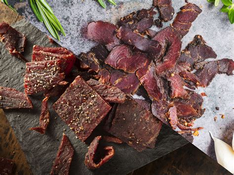 Biltong vs Jerky - What's the difference? - Ember Snacks