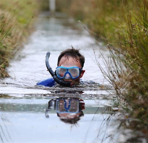 Bogsnorkelling in Mid Wales | Visit Wales