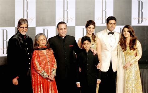 Amitabh Bachchan Family Tree, Wife, Son Photos