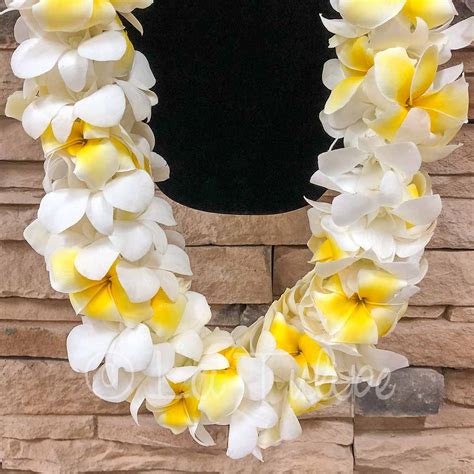 Triple Yellow Plumeria & White Dendrobium Orchid Hawaiian Lei | La ...