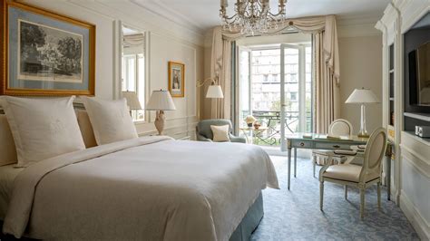 Luxury Paris Hotel Suites Rooms | Four Seasons George V, Paris | Hotel ...