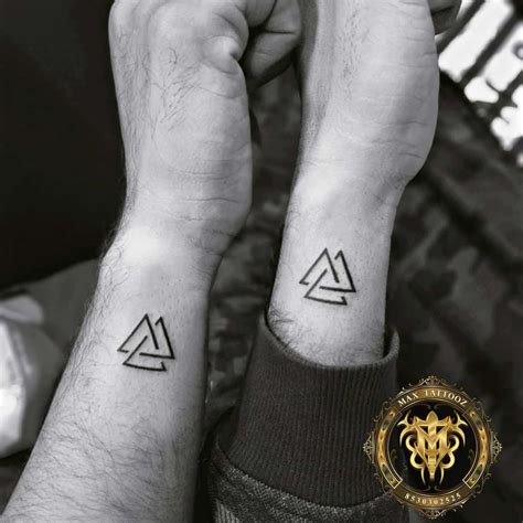 What the Triangle Tattoo Symbolizes: An Overview of Hipster Triangle ...