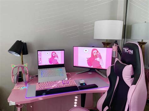 35 Best Looking Pink Gaming Setup for Gamer Girls - GPCD