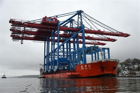 New Container Gantry Cranes Arrive at the Port of Hamburg - Logistics ...