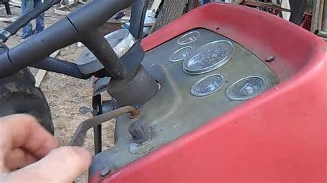 HOW TO REPAIR FIX LOOSE THROTTLE ON A MASSEY FERGUSON 165 TRACTOR - YouTube