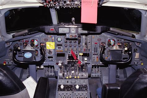 NASA DC-8 Cockpit | Cockpit and main instrument panel NASA D… | Flickr