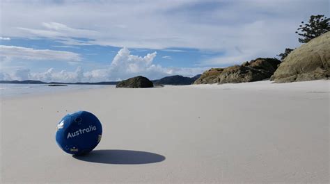 Part 2: Sailing in the Whitsunday Islands. | A Taste for Adventure.