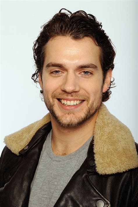 20 Henry Cavill Smiles That Are Worth the Wait | Henry cavill smile ...