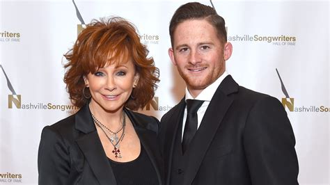 Reba McEntire’s Kids & Family: 5 Fast Facts You Need to Know | Heavy.com