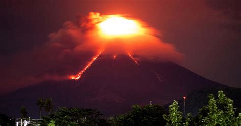 Mayon volcano prompts Philippine Institute of Volcanology and ...