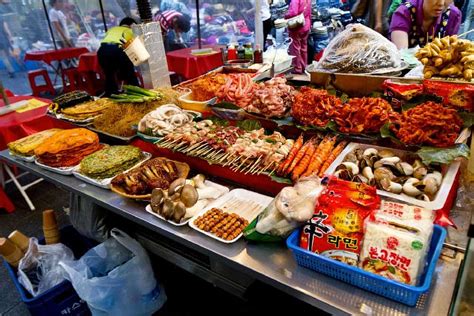 6 Exciting Night Markets in Seoul to Clobber Your Food Cravings