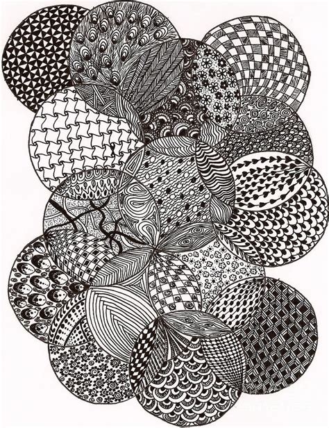 Circles by Bharti Gupta in 2022 | Circle drawing, Zentangle drawings ...