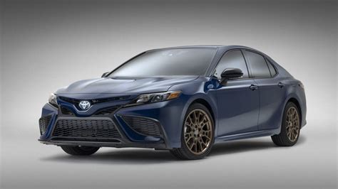 Toyota debuts Camry Nightshade Special Edition with V6 engine | HT Auto