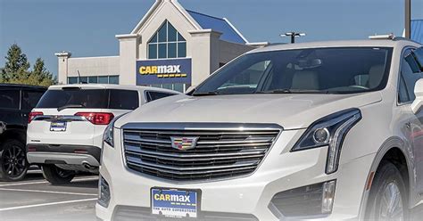 CarMax sales fall, but it holds onto per-vehicle profit – De.Yuan