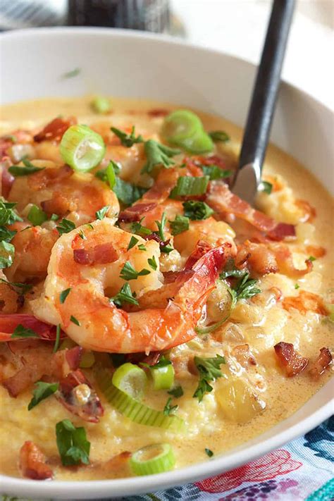 Best Shrimp and Grits Recipe - The Suburban Soapbox