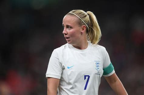 Arsenal forward Beth Mead misses out on World Cup spot after ACL injury ...